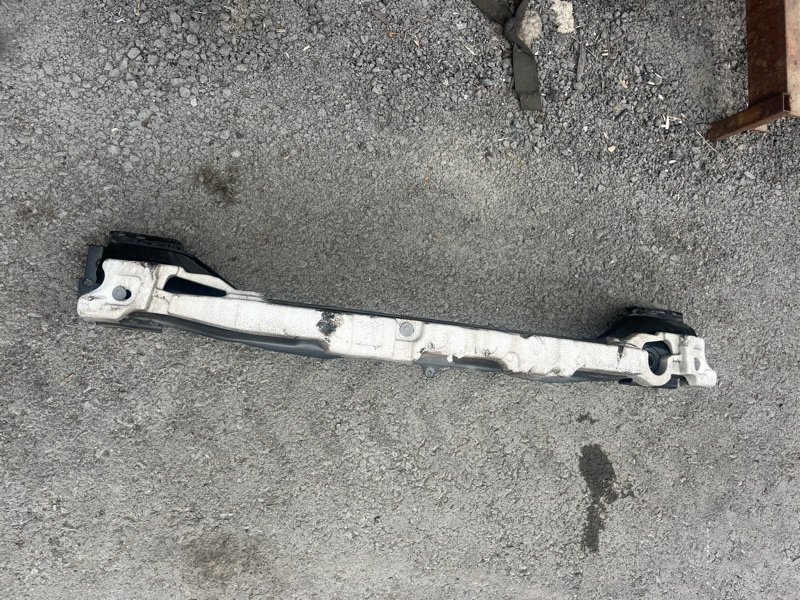 Жесткость бампера Mazda Cx7 ER3P L3VDT 2007 передний (б/у) Жесткость бампера Mazda Cx7 ER3P L3VDT 2007 передний (б/у)