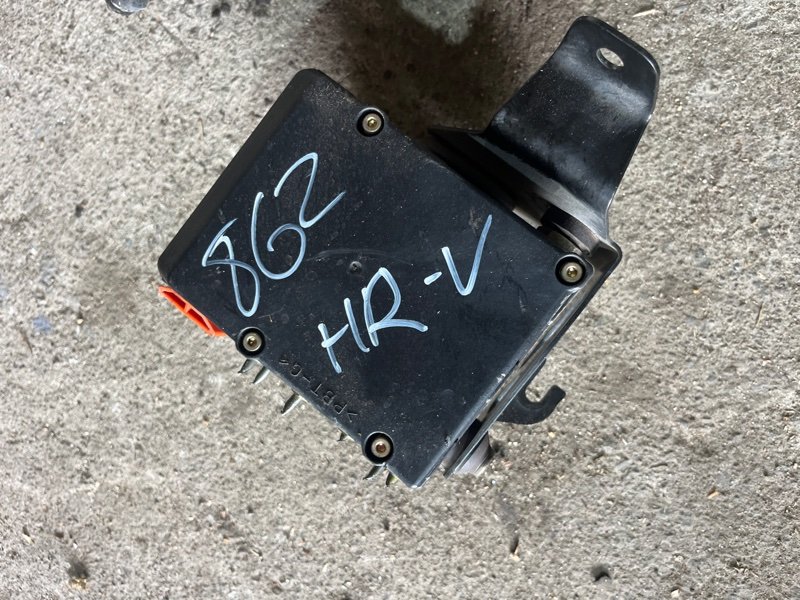 Блок abs Honda HR-V GH3 D16A 2002 (б/у) Блок abs Honda HR-V GH3 D16A 2002 (б/у)
