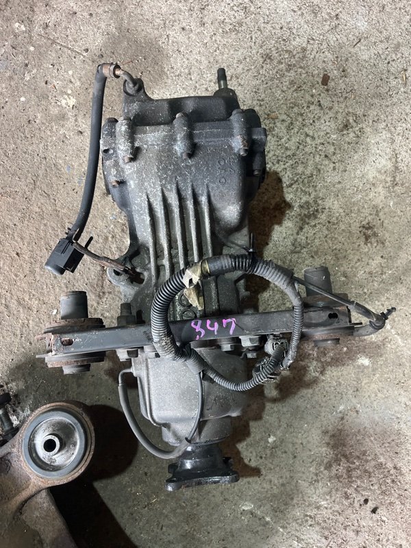 Редуктор Nissan DUALIS KNJ10 MR20DE 2008 задний (б/у) Редуктор Nissan DUALIS KNJ10 MR20DE 2008 задний (б/у)