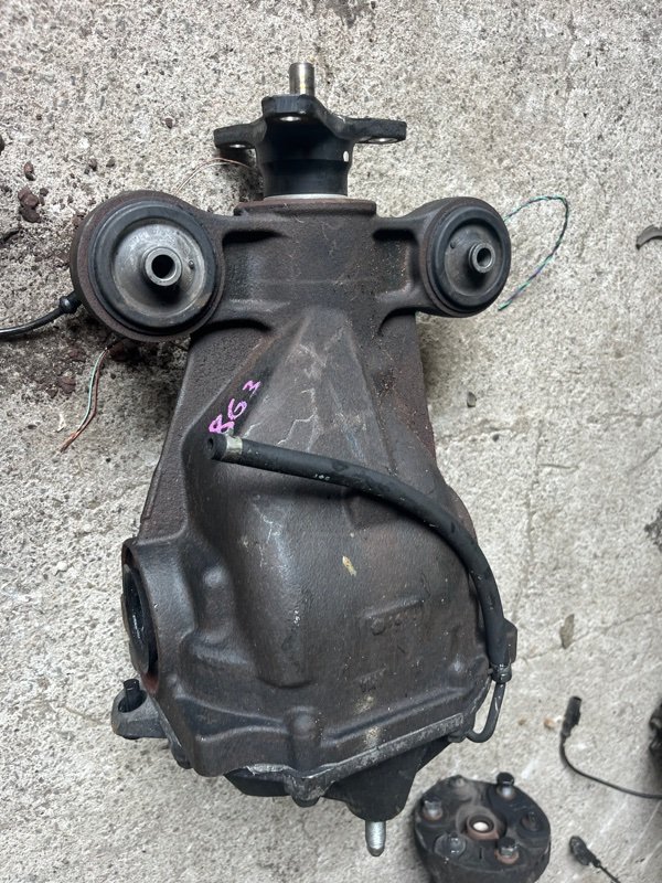 Редуктор Nissan fuga KY51 VQ37VHR 2010 задний (б/у)