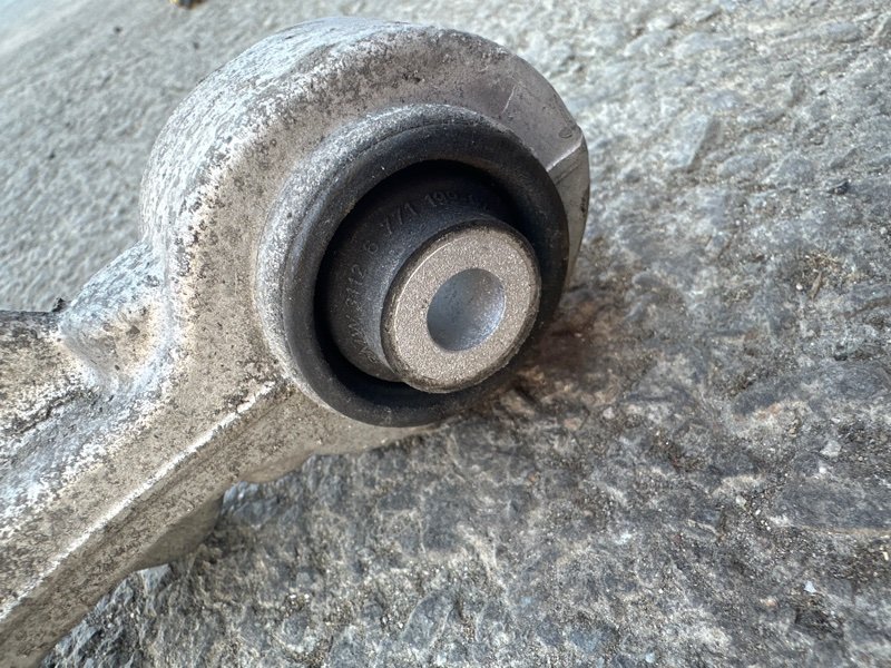 Рычаг BMW x5 E70 M57D30A 2012 передний правый (б/у) Рычаг BMW x5 E70 M57D30A 2012 передний правый (б/у)