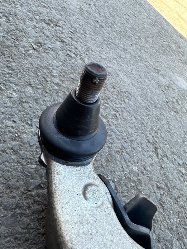 Рычаг Nissan fuga KY51 VQ37VHR 2009 передний левый (б/у) Рычаг Nissan fuga KY51 VQ37VHR 2009 передний левый (б/у)