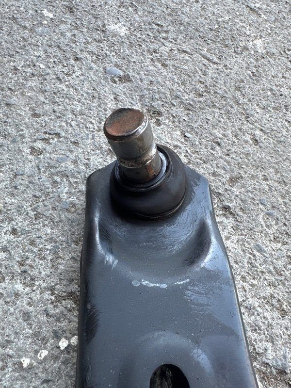 Рычаг Mazda Cx7 ER3P L3VDT 2007 передний правый (б/у) Рычаг Mazda Cx7 ER3P L3VDT 2007 передний правый (б/у)