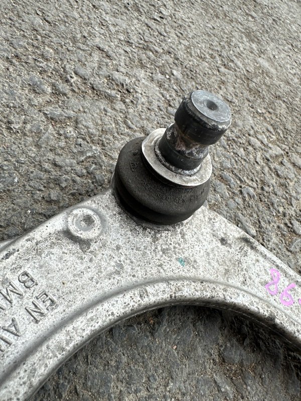 Рычаг BMW x5 E70 M57D30A 2012 передний левый (б/у) Рычаг BMW x5 E70 M57D30A 2012 передний левый (б/у)