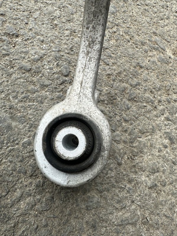 Рычаг BMW x5 E70 M57D30A 2012 передний левый (б/у) Рычаг BMW x5 E70 M57D30A 2012 передний левый (б/у)