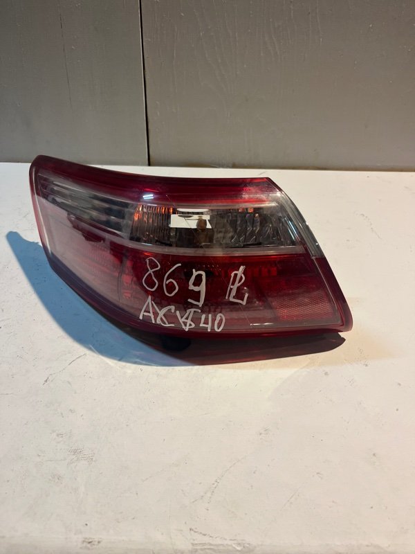 Стоп-сигнал Toyota Camry ACV40 2AZFE 2007 задний левый (б/у)