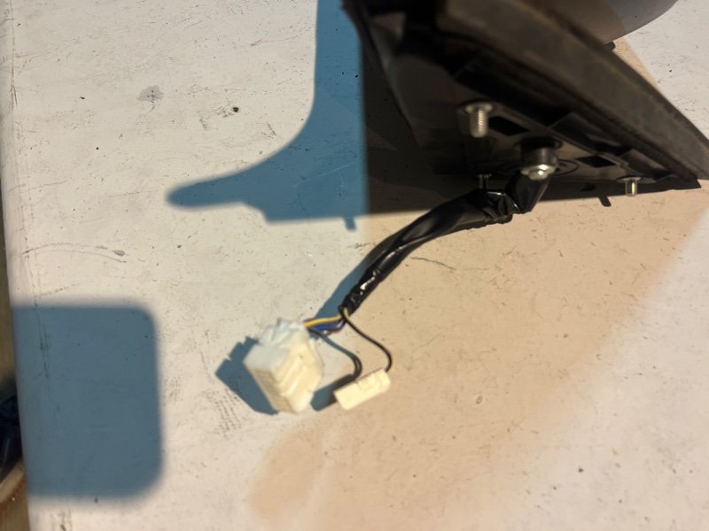 Зеркало Honda ACCORD CW2 K24A 2009 правое (б/у) Зеркало Honda ACCORD CW2 K24A 2009 правое (б/у)