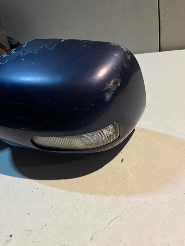 Зеркало Suzuki Escudo TD54 J20A 2007 левое (б/у) Зеркало Suzuki Escudo TD54 J20A 2007 левое (б/у)