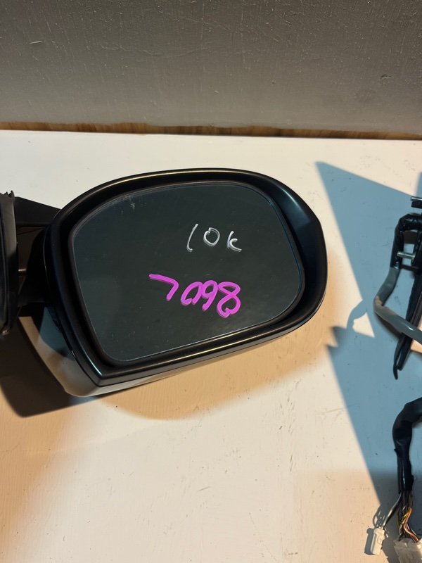 Зеркало Honda ACCORD CW2 K24A 2009 левое (б/у) Зеркало Honda ACCORD CW2 K24A 2009 левое (б/у)