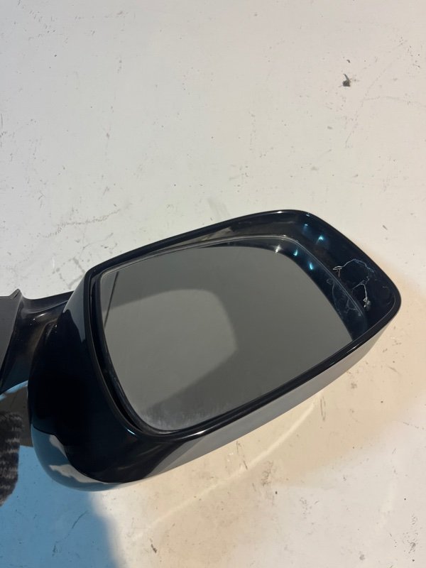 Зеркало Nissan fuga KY51 VQ37VHR 2011 левое (б/у) Зеркало Nissan fuga KY51 VQ37VHR 2011 левое (б/у)