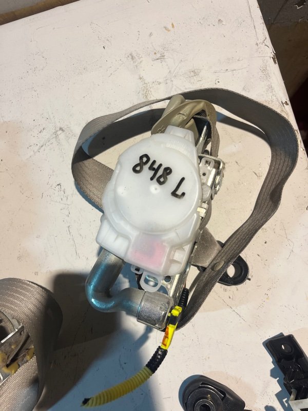 Ремень безопасности Toyota Camry ACV40 2AZFE 2008 передний левый (б/у) Ремень безопасности Toyota Camry ACV40 2AZFE 2008 передний левый (б/у)