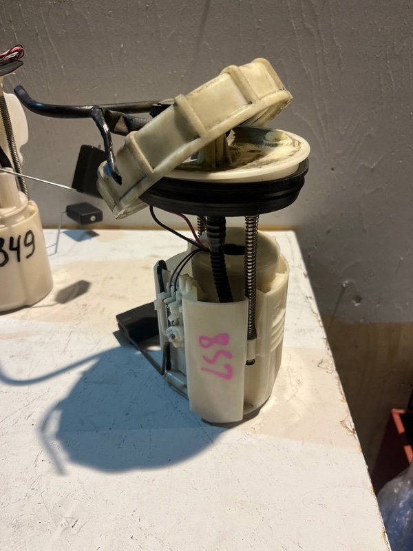 Топливный насос Honda ACCORD CW2 K24A 2010 (б/у)