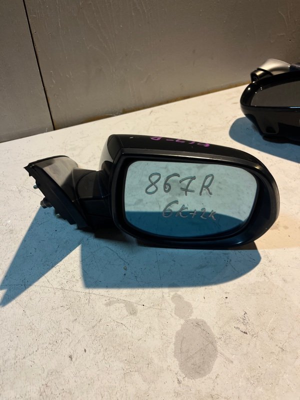 Зеркало Honda ACCORD CW2 K24A 2009 переднее правое (б/у) Зеркало Honda ACCORD CW2 K24A 2009 переднее правое (б/у)