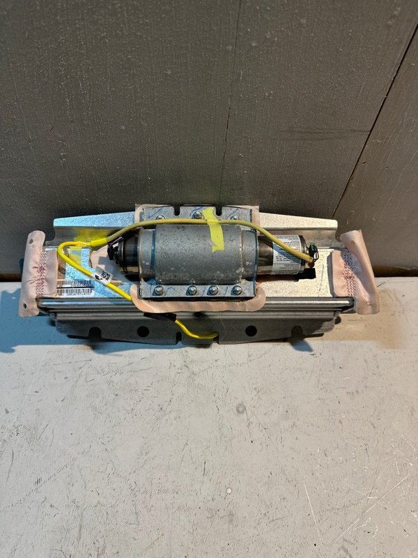 Airbag пассажирский BMW x5 FE30-0LK95948 N52B30AF 2008 (б/у) Airbag пассажирский BMW x5 FE30-0LK95948 N52B30AF 2008 (б/у)