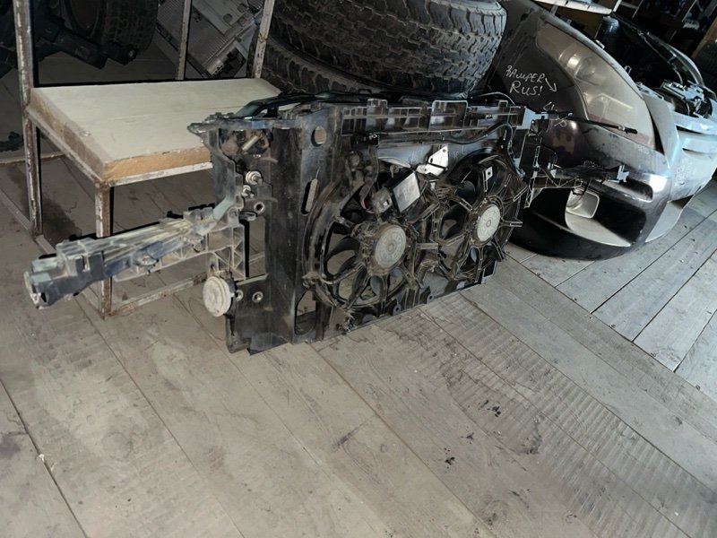 Телевизор Nissan fuga KY51 VQ37VHR 2010 (б/у) Телевизор Nissan fuga KY51 VQ37VHR 2010 (б/у)