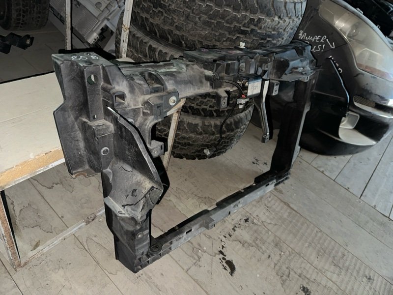 Телевизор Nissan fuga KY51 VQ37VHR 2010 (б/у) Телевизор Nissan fuga KY51 VQ37VHR 2010 (б/у)