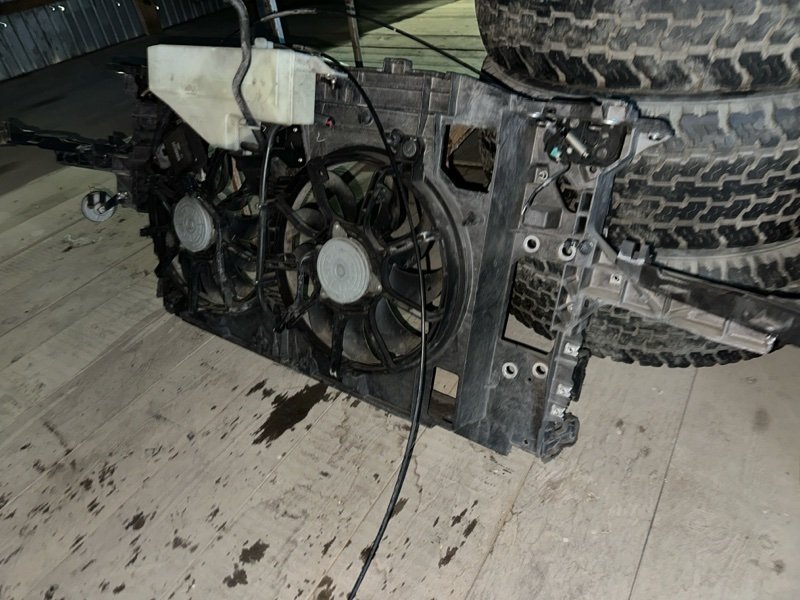 Телевизор Nissan fuga KY51 VQ37VHR 2011 (б/у) Телевизор Nissan fuga KY51 VQ37VHR 2011 (б/у)