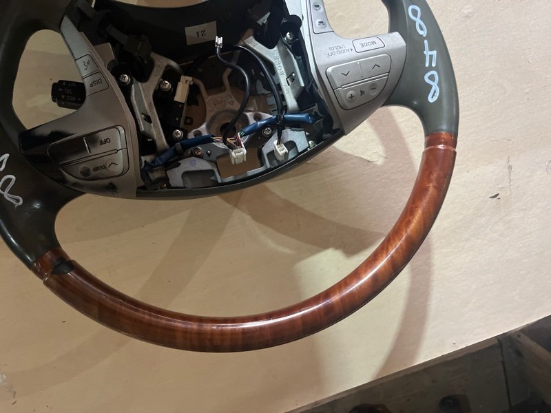 Руль Toyota Camry ACV40 2AZFE 2008 (б/у) Руль Toyota Camry ACV40 2AZFE 2008 (б/у)