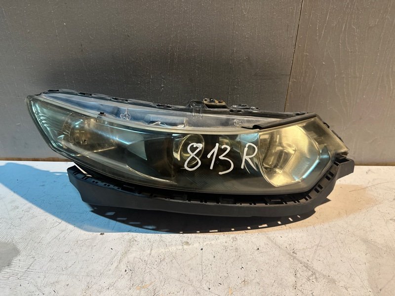 Фара Honda ACCORD CW2 K24A 2008 передняя правая (б/у) Фара Honda ACCORD CW2 K24A 2008 передняя правая (б/у)