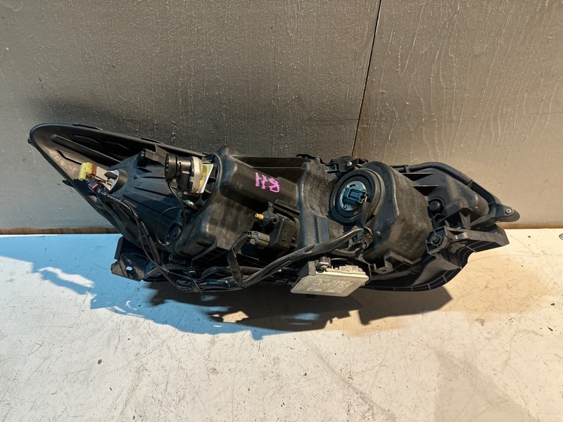 Фара Honda ACCORD CW2 K24A 2009 передняя левая (б/у) Фара Honda ACCORD CW2 K24A 2009 передняя левая (б/у)