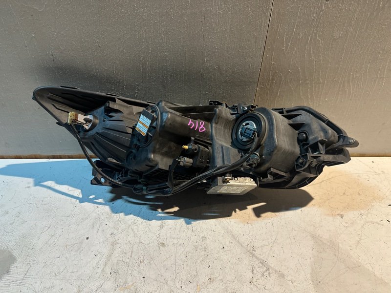 Фара Honda ACCORD CW2 K24A 2008 передняя левая (б/у) Фара Honda ACCORD CW2 K24A 2008 передняя левая (б/у)