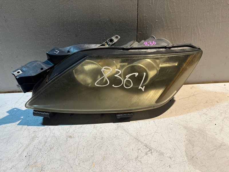 Фара Mazda Cx7 ER3P L3VDT 2009 передняя левая (б/у) Фара Mazda Cx7 ER3P L3VDT 2009 передняя левая (б/у)