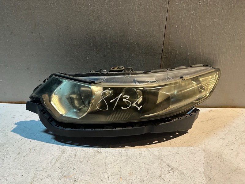 Фара Honda ACCORD CW2 K24A 2008 передняя левая (б/у) Фара Honda ACCORD CW2 K24A 2008 передняя левая (б/у)