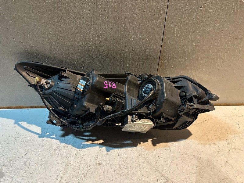 Фара Honda ACCORD CW2 K24A 2009 передняя левая (б/у) Фара Honda ACCORD CW2 K24A 2009 передняя левая (б/у)