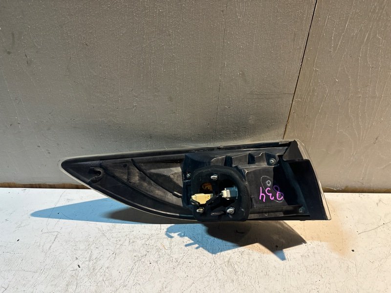 Стоп Mazda atenza GH5FW L5VE 2009 задний правый (б/у) Стоп Mazda atenza GH5FW L5VE 2009 задний правый (б/у)