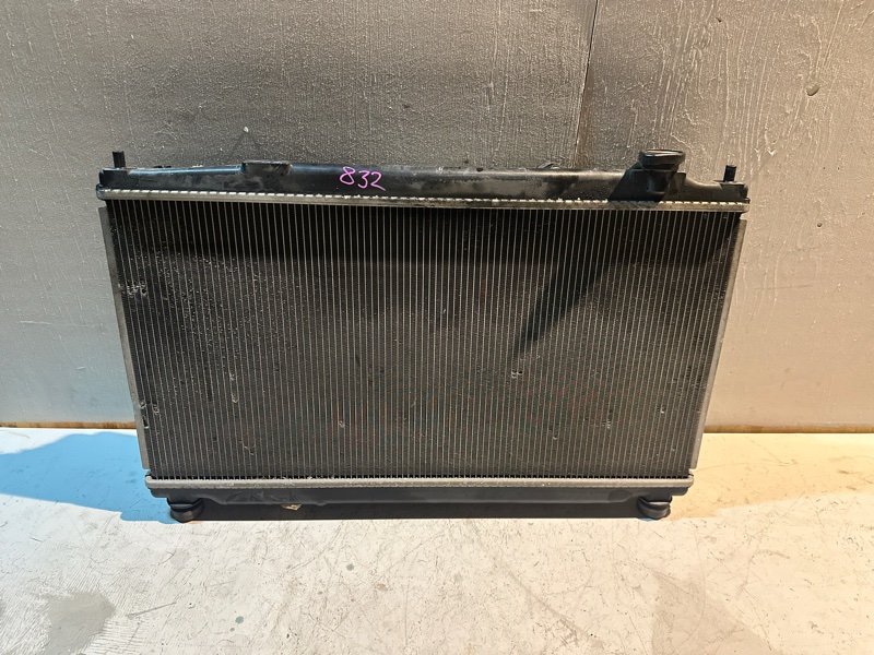 Радиатор основной Honda FIT SHUTTLE GP2 LDA-MF6 2012 (б/у) Радиатор основной Honda FIT SHUTTLE GP2 LDA-MF6 2012 (б/у)