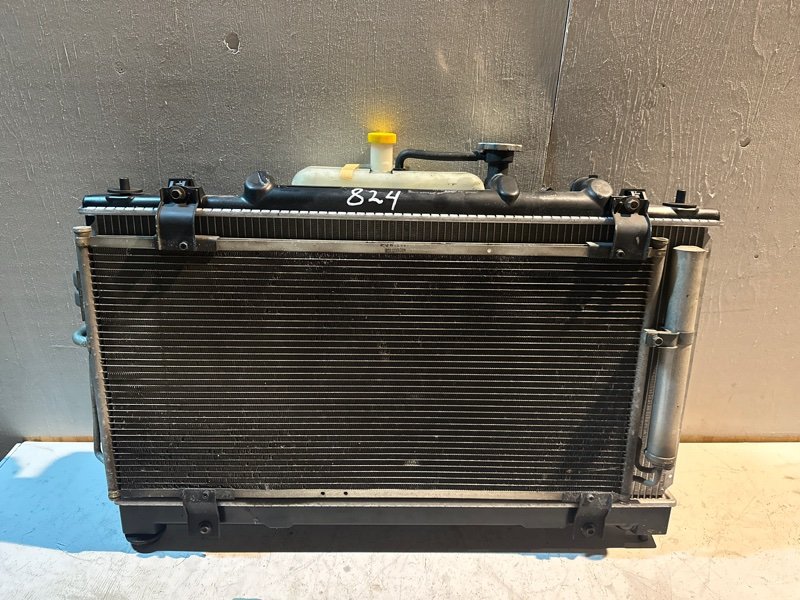 Радиатор основной Mazda atenza GH5FW L5VE 2009 (б/у) Радиатор основной Mazda atenza GH5FW L5VE 2009 (б/у)