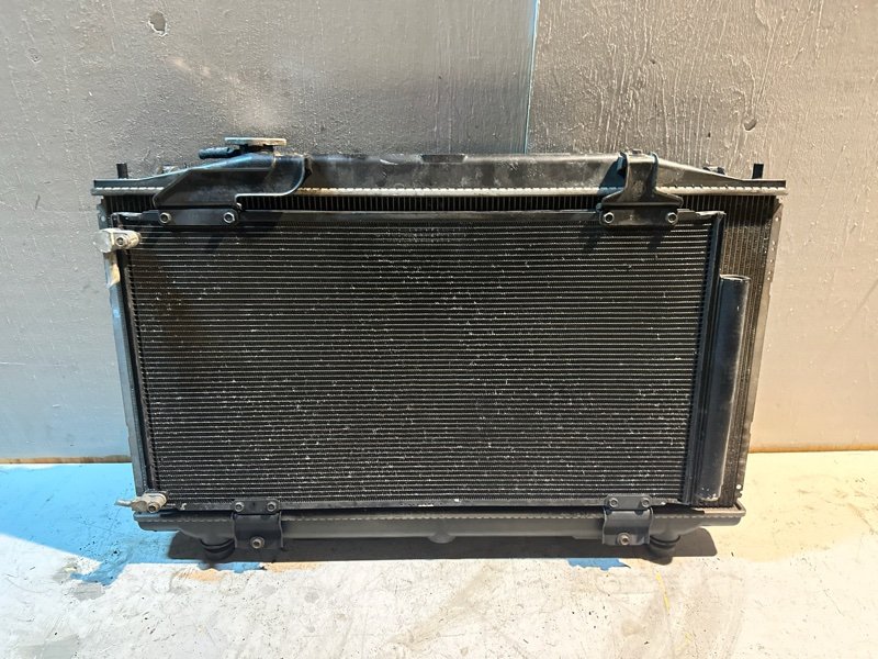 Радиатор основной Honda ACCORD CW2 K24A 2009 (б/у) Радиатор основной Honda ACCORD CW2 K24A 2009 (б/у)