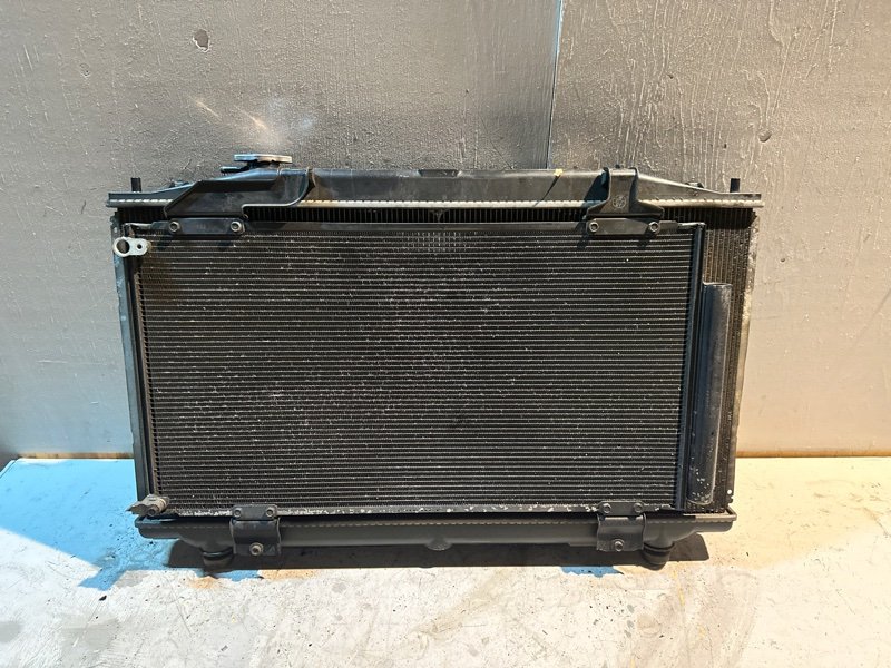 Радиатор основной Honda ACCORD CW2 K24A 2009 (б/у) Радиатор основной Honda ACCORD CW2 K24A 2009 (б/у)