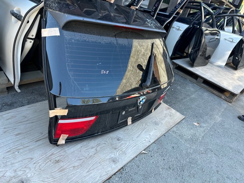 Дверь 5-я BMW x5 FE30-0LK95948 N52B30AF 2008 (б/у) Дверь 5-я BMW x5 FE30-0LK95948 N52B30AF 2008 (б/у)