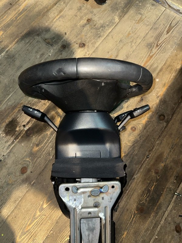 Рулевая колонка BMW x5 FE30-0LK95948 N52B30AF 2008 (б/у) Рулевая колонка BMW x5 FE30-0LK95948 N52B30AF 2008 (б/у)