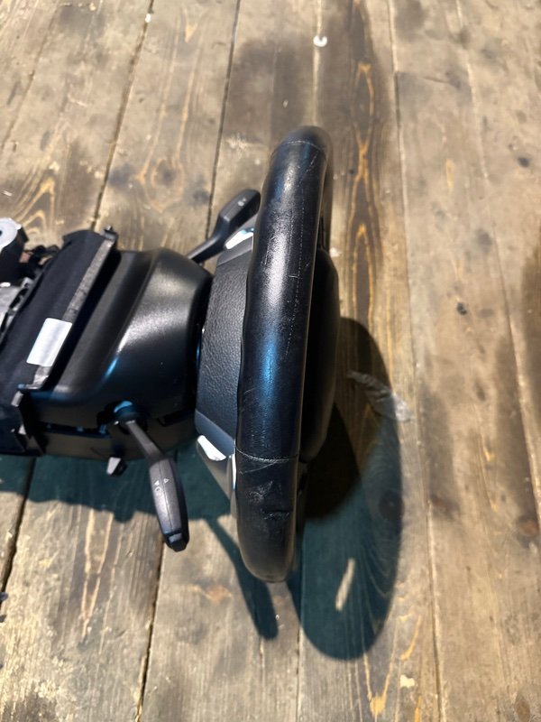 Рулевая колонка BMW 5-Series FW20 N47D20C 2012 (б/у) Рулевая колонка BMW 5-Series FW20 N47D20C 2012 (б/у)