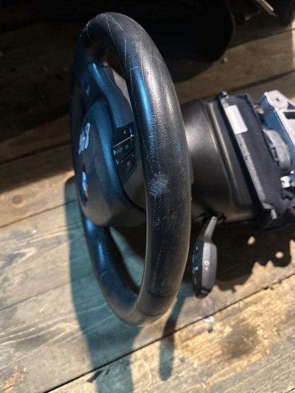 Рулевая колонка BMW 5-Series FW20 N47D20C 2012 (б/у) Рулевая колонка BMW 5-Series FW20 N47D20C 2012 (б/у)