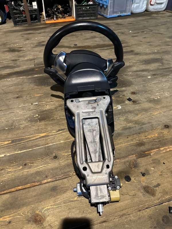 Рулевая колонка BMW x5 E70 M57D30A 2012 (б/у) Рулевая колонка BMW x5 E70 M57D30A 2012 (б/у)