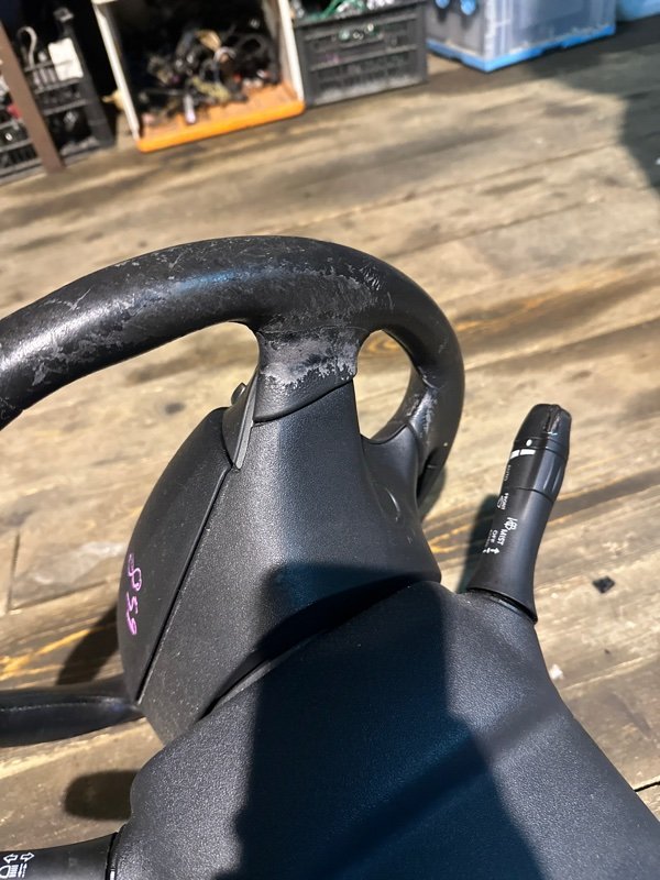 Рулевая колонка Nissan fuga KY51 VQ37VHR 2011 (б/у) Рулевая колонка Nissan fuga KY51 VQ37VHR 2011 (б/у)