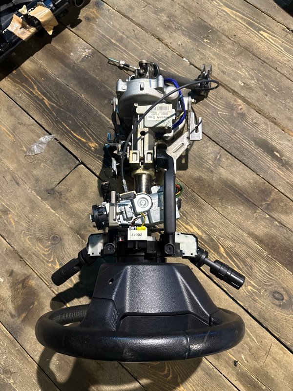 Рулевая колонка Nissan DUALIS KNJ10 MR20DE 2008 (б/у) Рулевая колонка Nissan DUALIS KNJ10 MR20DE 2008 (б/у)