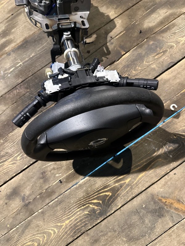 Рулевая колонка Nissan DUALIS KNJ10 MR20DE 2008 (б/у) Рулевая колонка Nissan DUALIS KNJ10 MR20DE 2008 (б/у)