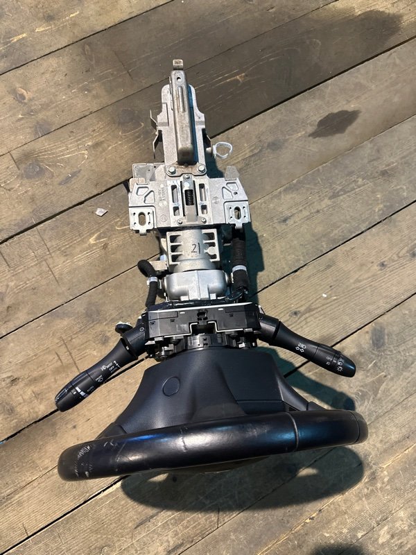 Рулевая колонка Nissan fuga KY51 VQ37VHR 2009 (б/у) Рулевая колонка Nissan fuga KY51 VQ37VHR 2009 (б/у)