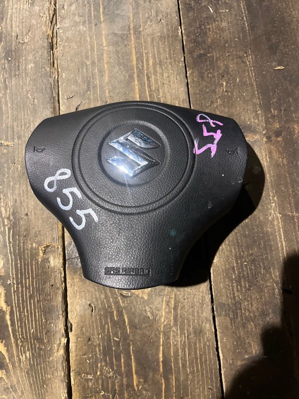 Airbag водительский Suzuki Escudo TD54 J20A 2007 (б/у) Airbag водительский Suzuki Escudo TD54 J20A 2007 (б/у)