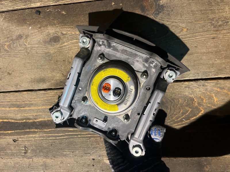 Airbag водительский Toyota Camry ACV40 2AZFE 2006 (б/у) Airbag водительский Toyota Camry ACV40 2AZFE 2006 (б/у)