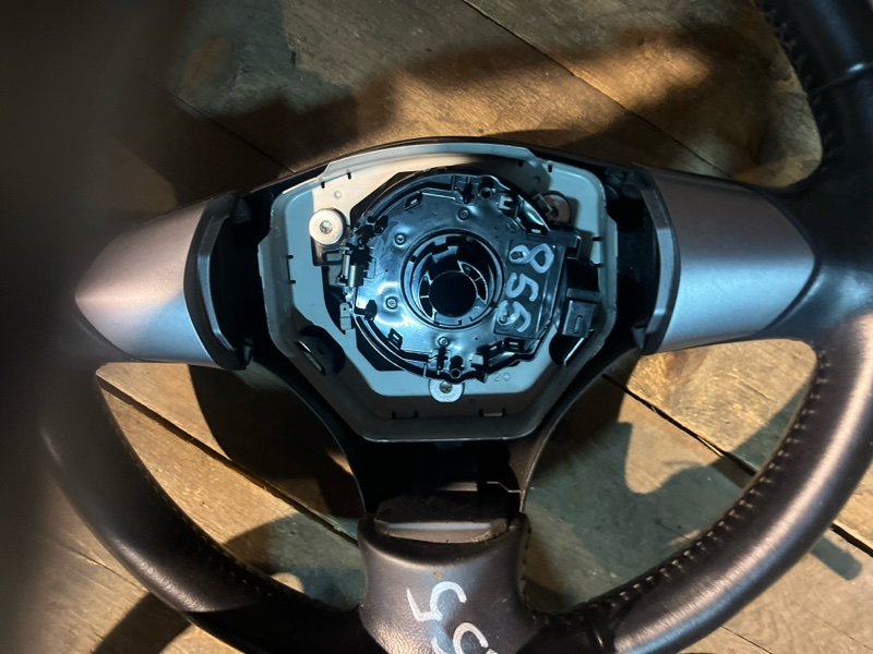 Шлейф лента Suzuki Escudo TD54 J20A 2007 (б/у) Шлейф лента Suzuki Escudo TD54 J20A 2007 (б/у)