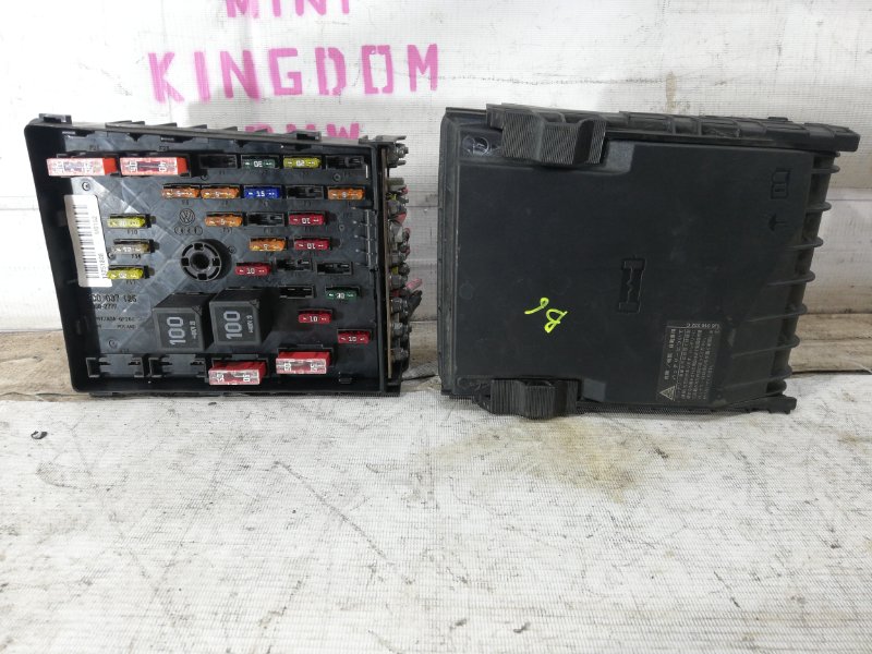 Запчасть блок предохранителей Volkswagen passat 2009 b6 variant BZB 1j0010232c контрактная Блок предохранителей Volkswagen passat 2009 b6 variant BZB 1j0010232c контрактная