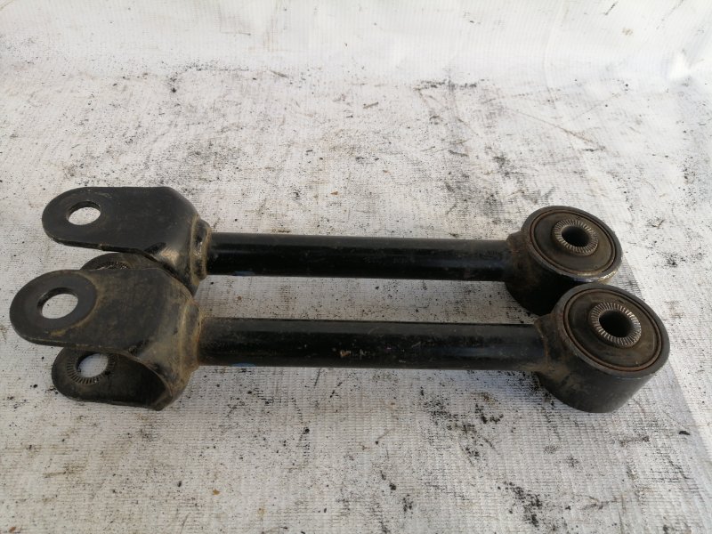 Задние рычаги заднее GS450H S190 2GR-FSE Задние рычаги заднее GS450H S190 2GR-FSE
