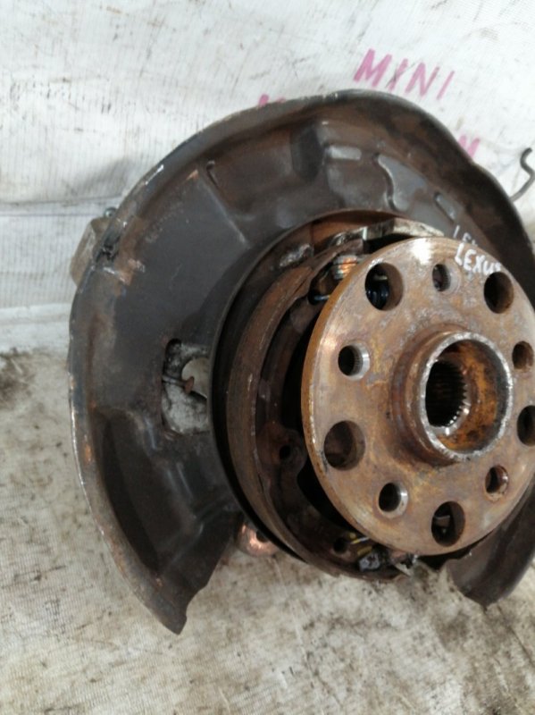 Кулак задний левый Lexus GS450H S190 2GR-FSE Кулак задний левый Lexus GS450H S190 2GR-FSE