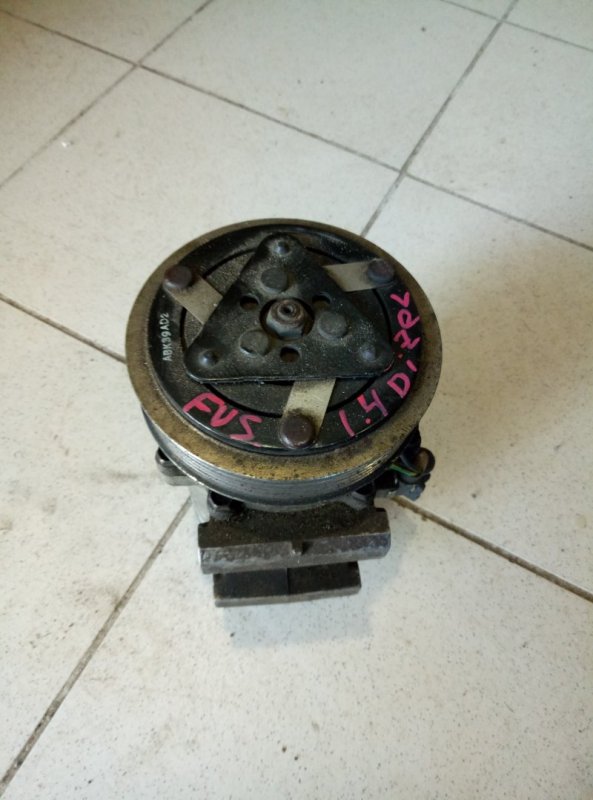 Компрессор кондиционера Ford Fusion 2002 CBK FXJA 1500822 Б/У