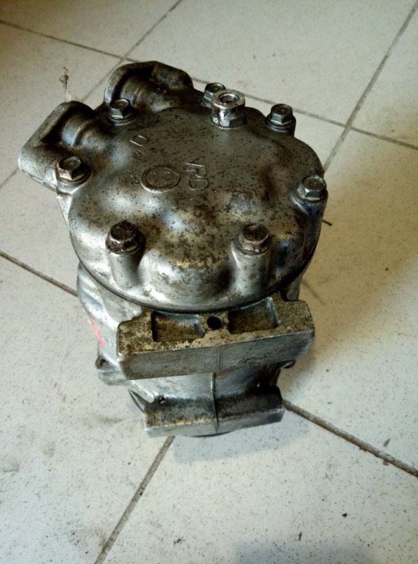 Компрессор кондиционера Focus 2004 CB4 HWDA